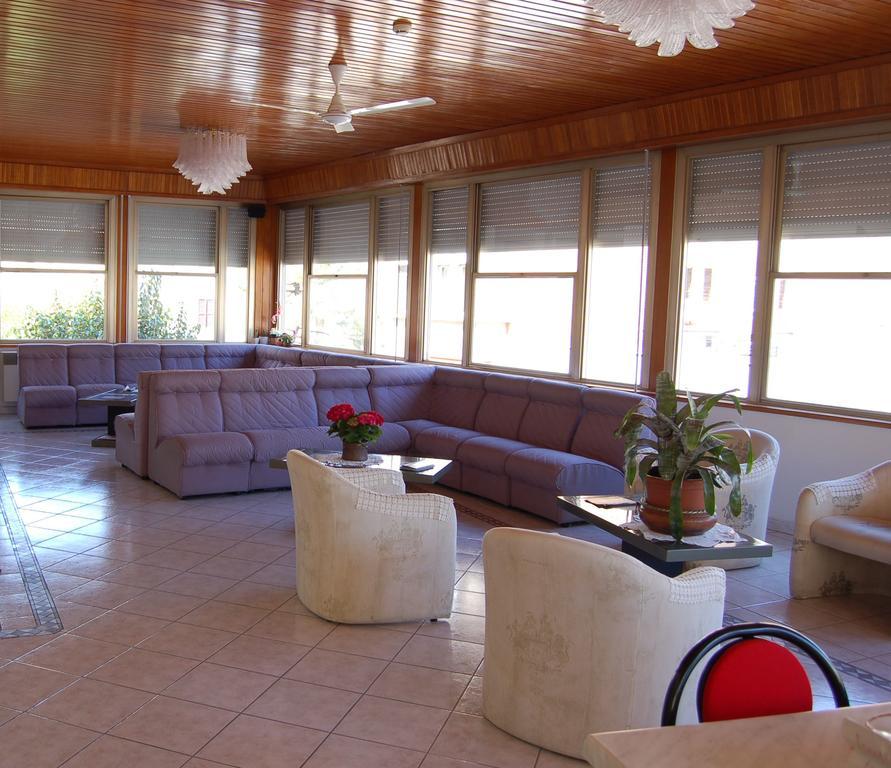 Hotel Vittoria 基安奇安诺泰尔梅 外观 照片